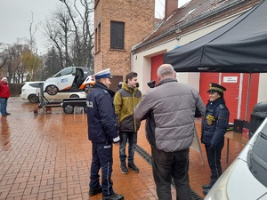 policjanci podczas działań