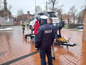 policjanci podczas działań