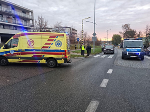 policjanci na miejscu zdarzenia