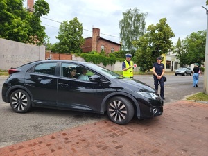 policjant podczas działań