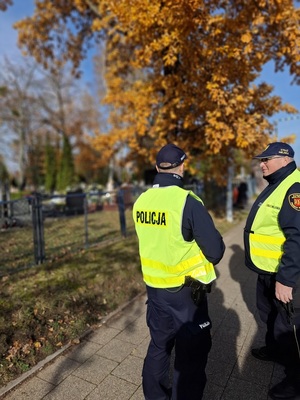 policjanci podczas działań