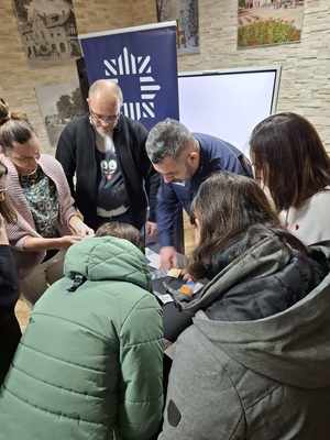 policjanci podczas debaty