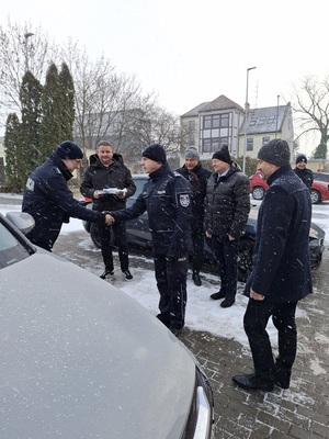 policjanci podczas uroczystości