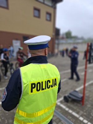 policjanci podczas spotkania